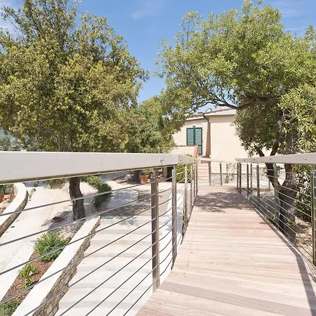 La Perla Del Golfo Hotel