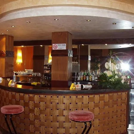 La Perla Del Golfo Hotel 4*