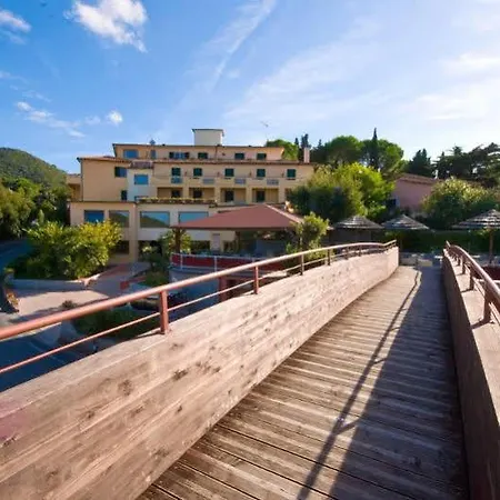 La Perla Del Golfo Hotel