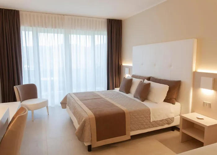 La Perla Del Golfo 4* Procchio (Isola d'Elba)