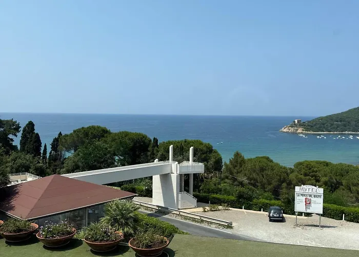 Hotel La Perla Del Golfo