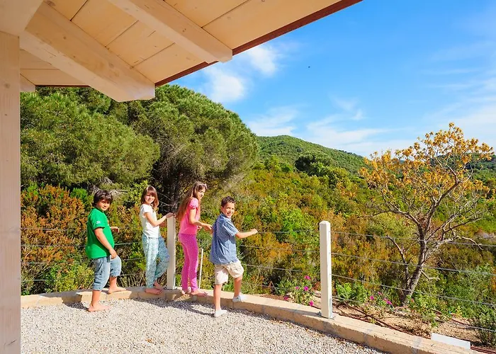 La Perla Del Golfo Hotel 4*