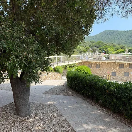 La Perla Del Golfo מלון