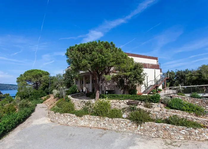 La Perla Del Golfo 4* 프로키오