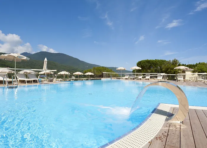 La Perla Del Golfo 호텔 4*